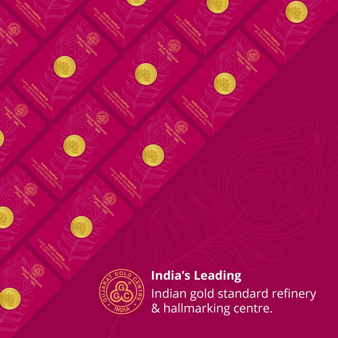 5gm 24K gold coin with embossed lotus flower and ‘National Flower  of India’ text, polished finish, GGC logo and hallmark on back.